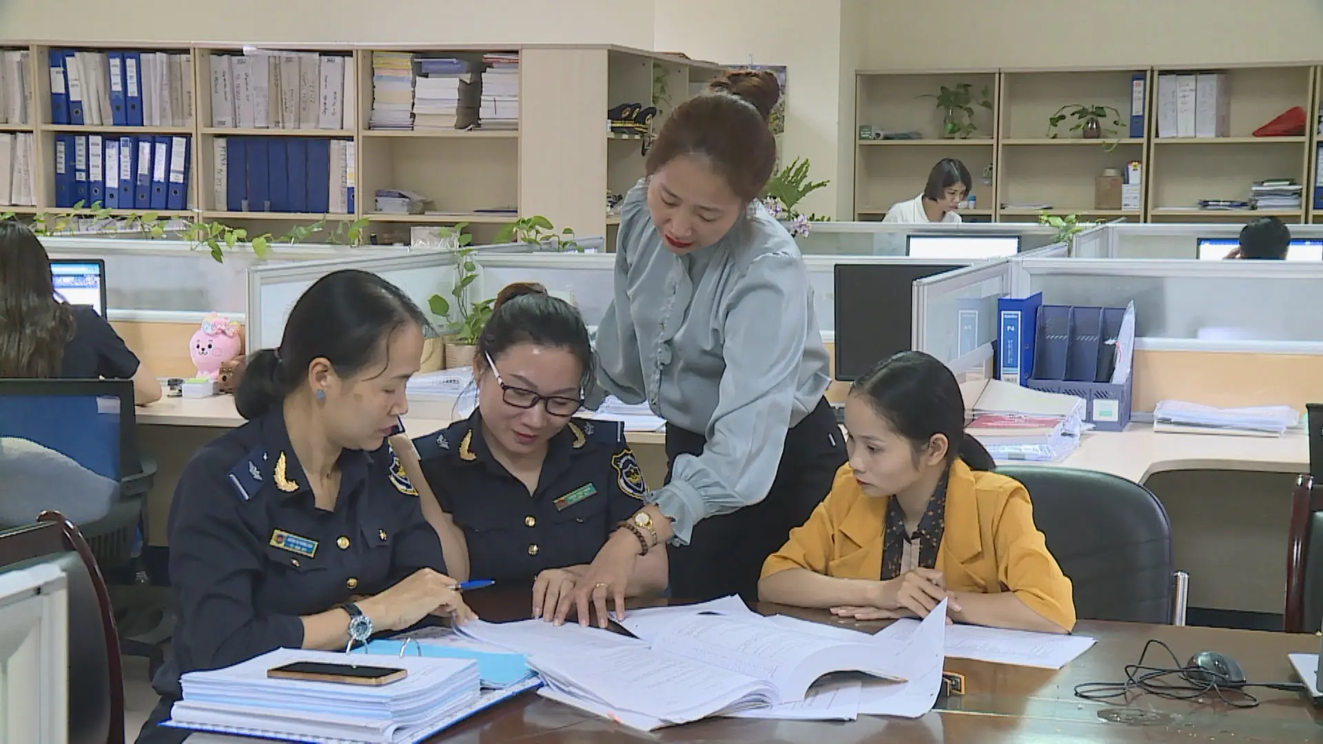 Hải quan khu vực I: Thu ngân sách tăng 22%